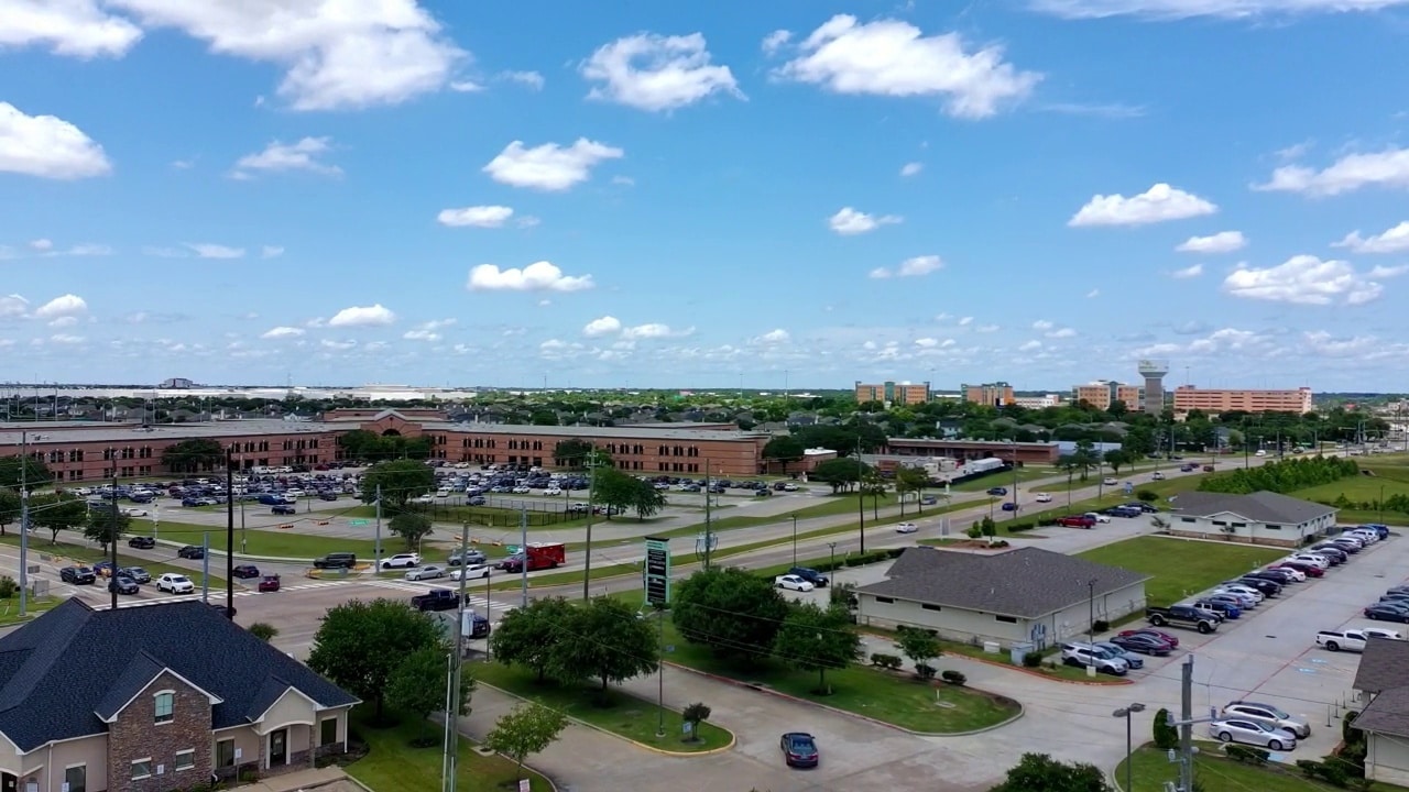 Aerial view of Eagles Landing and the surrounding northwest Houston neighborhood
