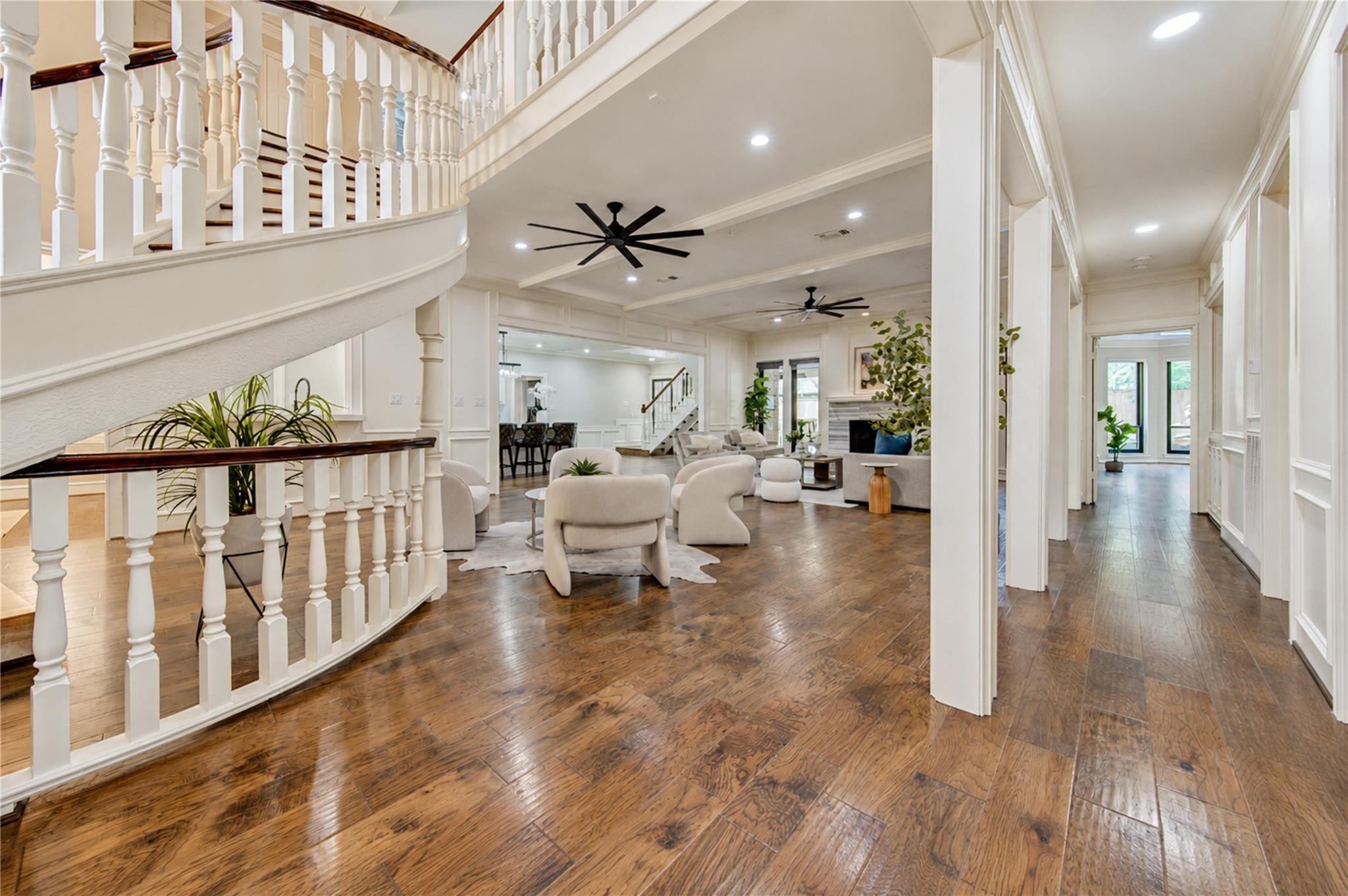 Front elevation and mature landscaping at 19822 Summerset Way