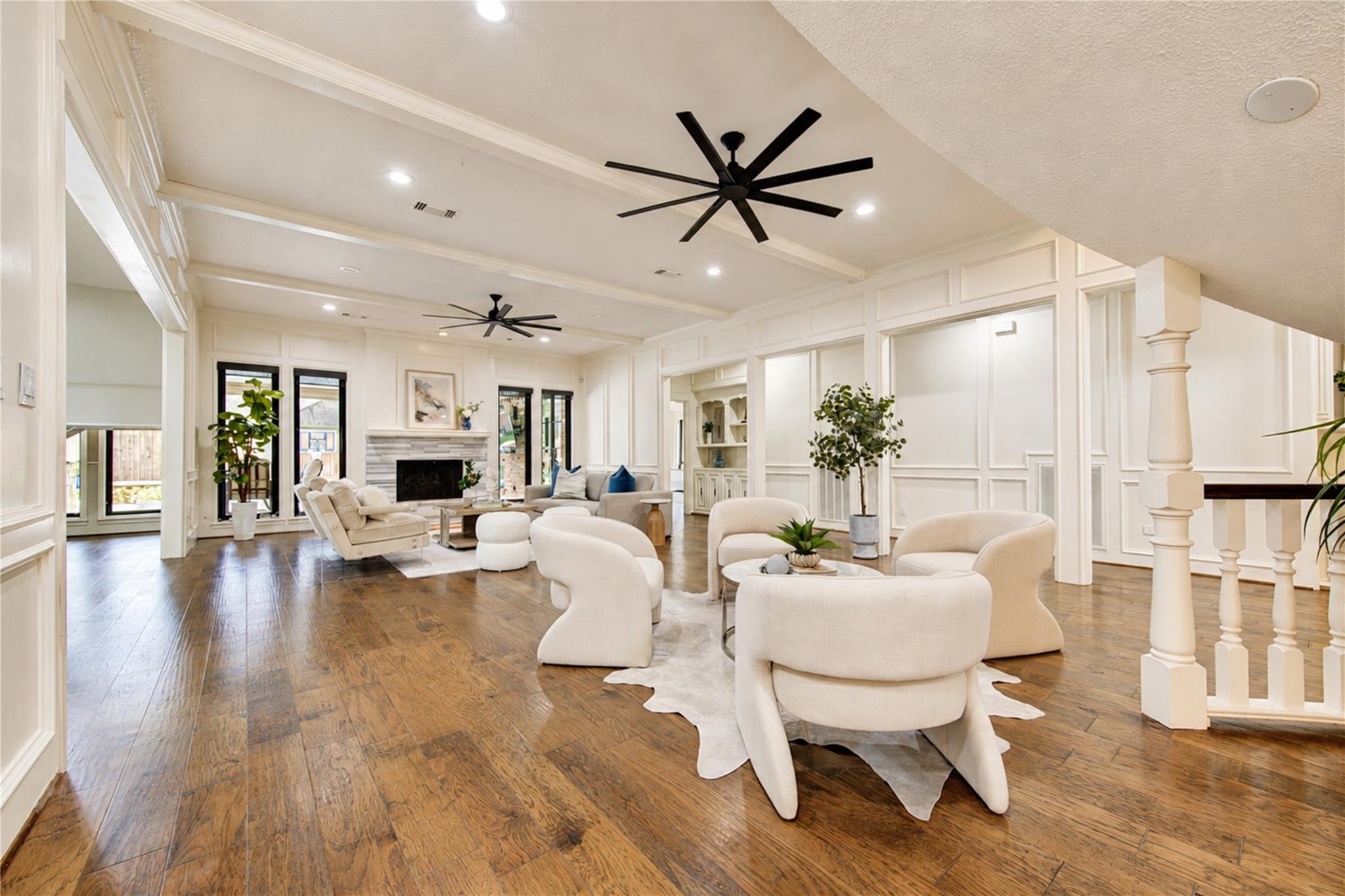 Living room with Andersen windows at 19822 Summerset Way