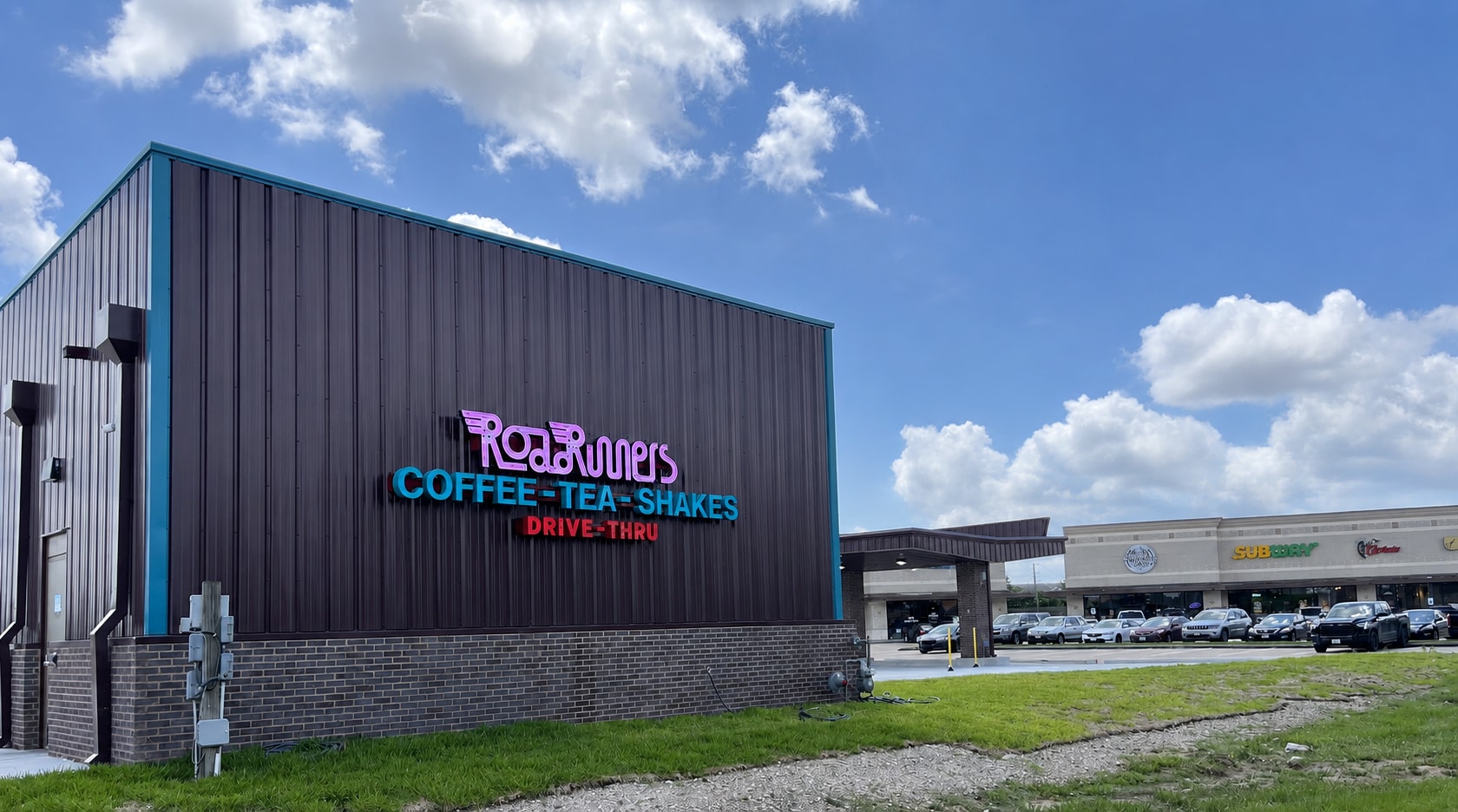 Pink Donuts and Coffee tenant building at Eagles Landing
