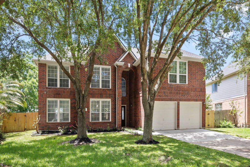 2430 Waterwood Dr, Sugar Land, TX 77479 房源实景 / property view — photo 2