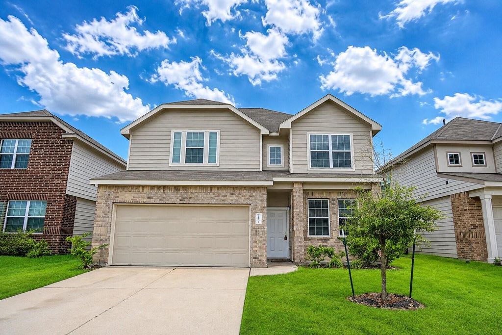 Front exterior of 24635 Signorelli Way in Katy