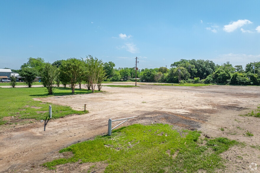 4134 Southerland Rd, Houston, TX 77092 房源实景 / property view — photo 3