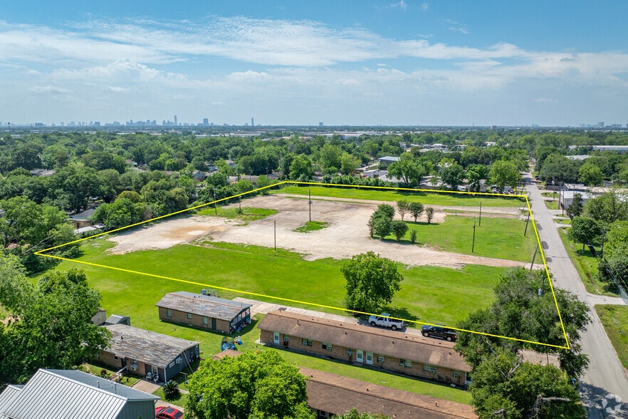 4134 Southerland Rd, Houston, TX 77092 房源实景 / property view — photo 1