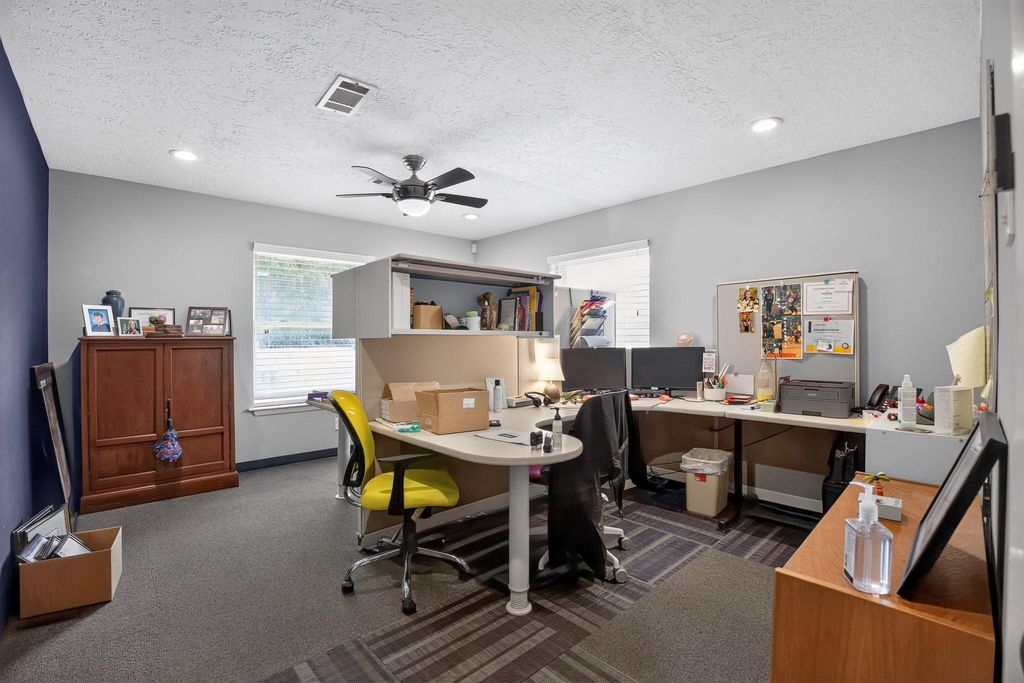 9326 Kay Ln, Houston, TX 77064 房源实景 / property view — photo 1
