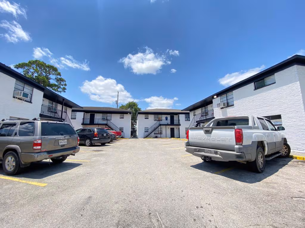 Building exterior view of Wheatley Court Apartments at 5408 Market St