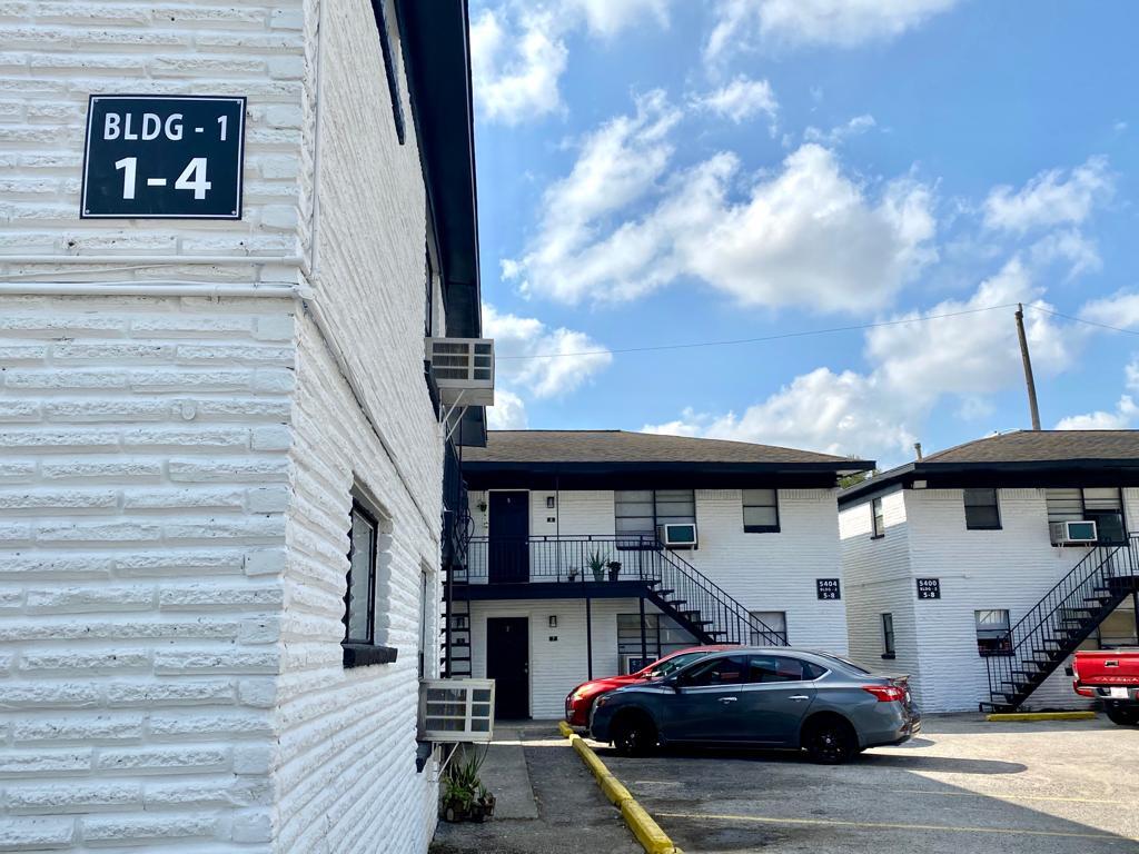 Apartment building exterior at 5408 Market St in Houston