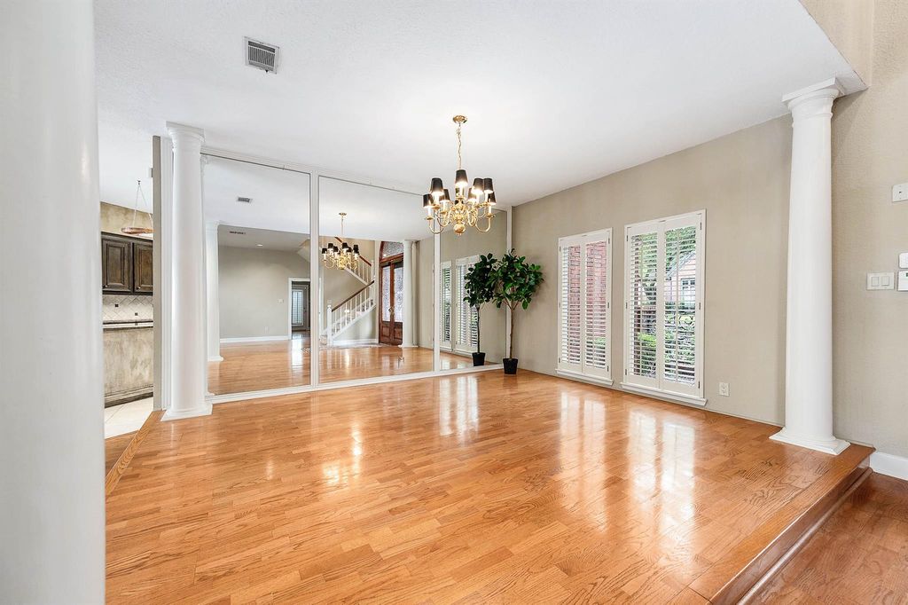 Photo 11 of 3702 Belle Grove Ln