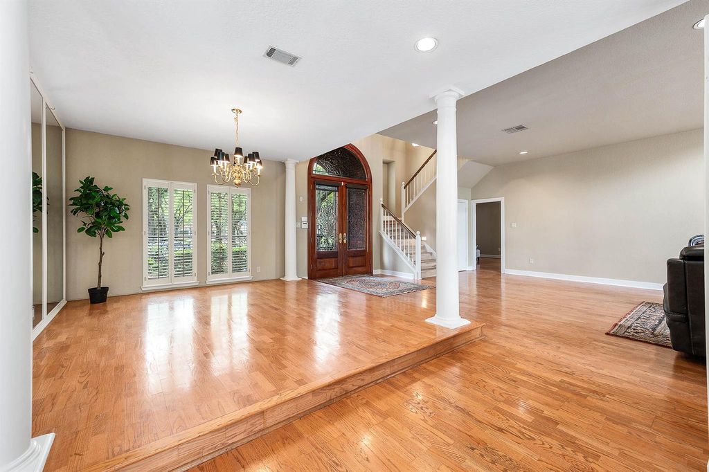 Photo 13 of 3702 Belle Grove Ln