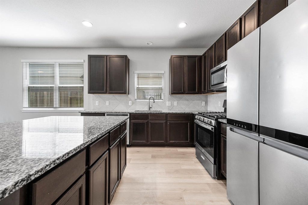 Photo 9 of 24635 Signorelli Way