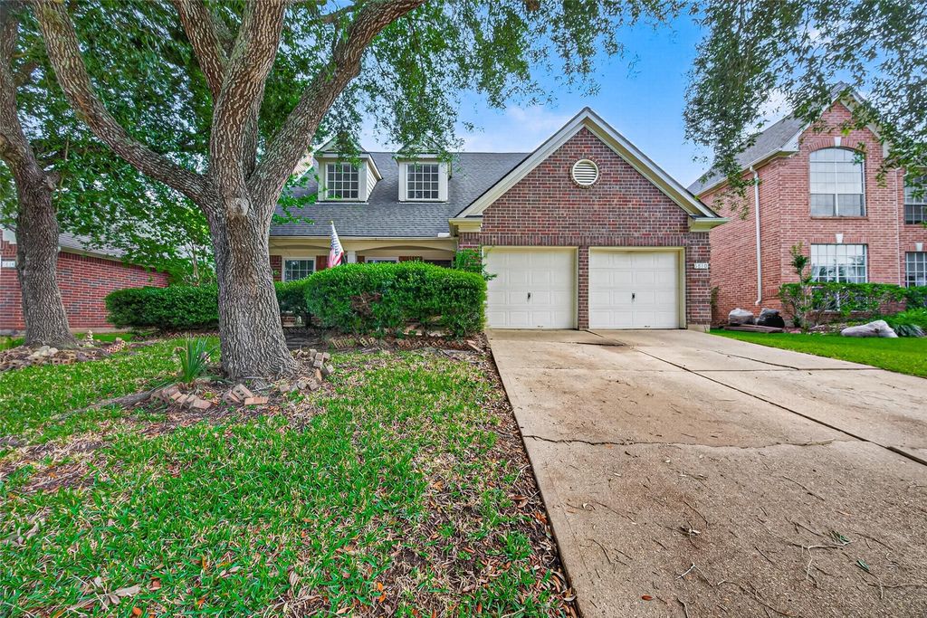 Photo 1 of 6810 Knoll Park Dr