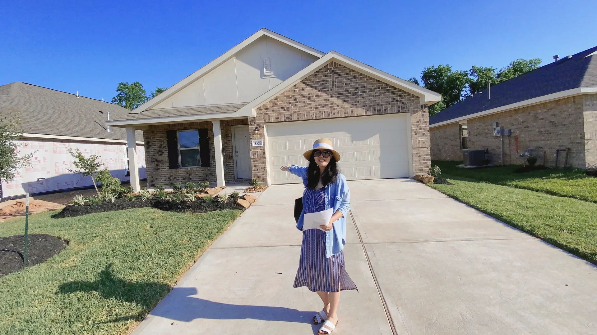 Joyce Tang presenting a Greater Houston new-construction home